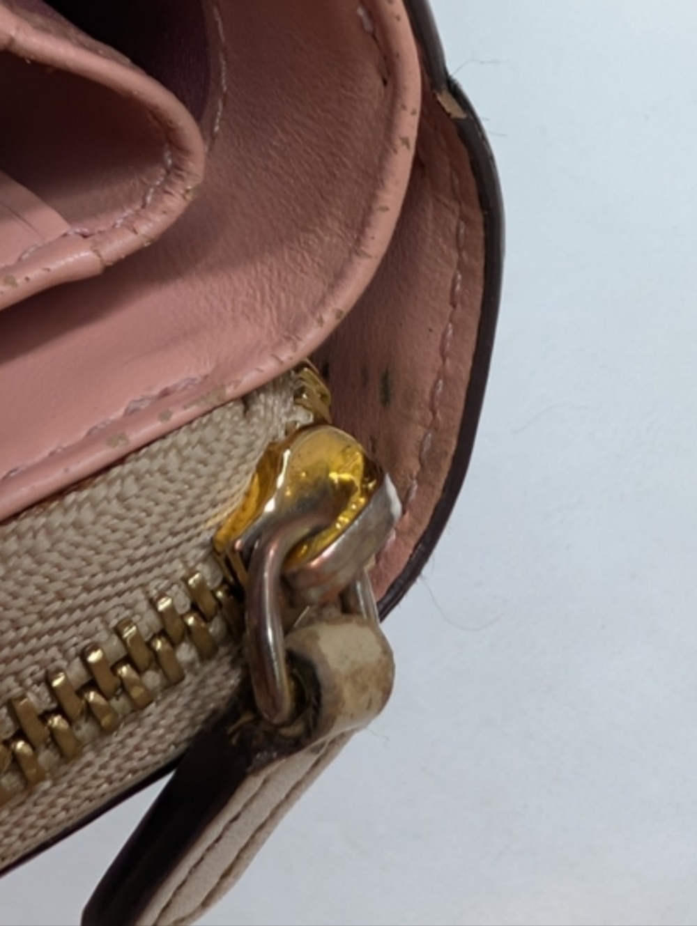MCM Rabbit Visetos Wallet - Picture 5 of 8
